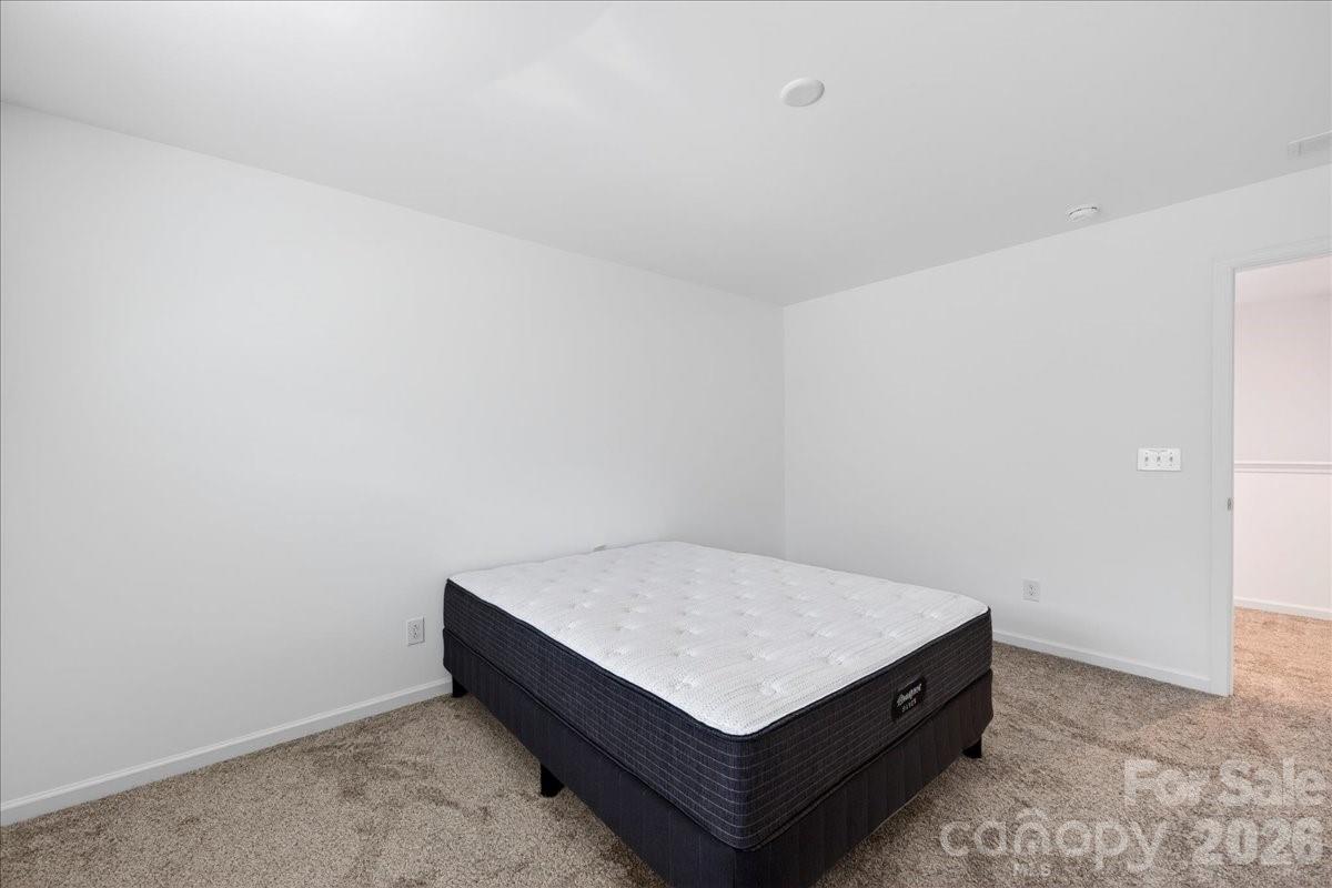 11119 Glasden Road — Charlotte