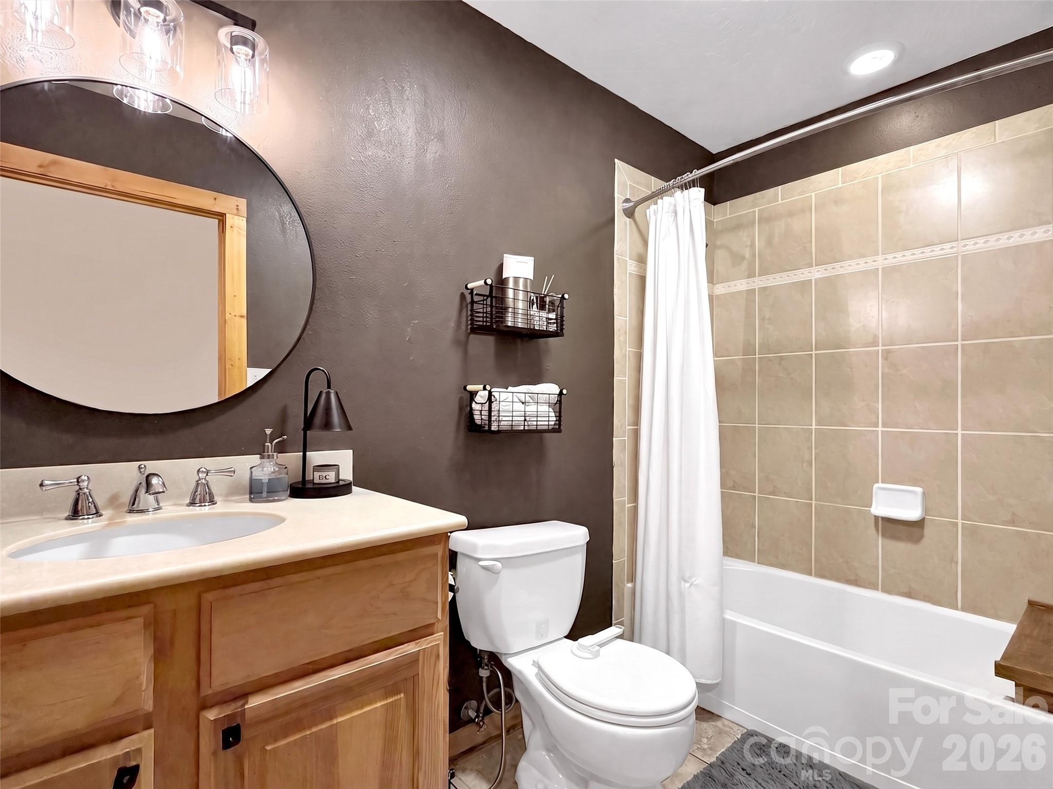 49 Brandywine Road — Waynesville