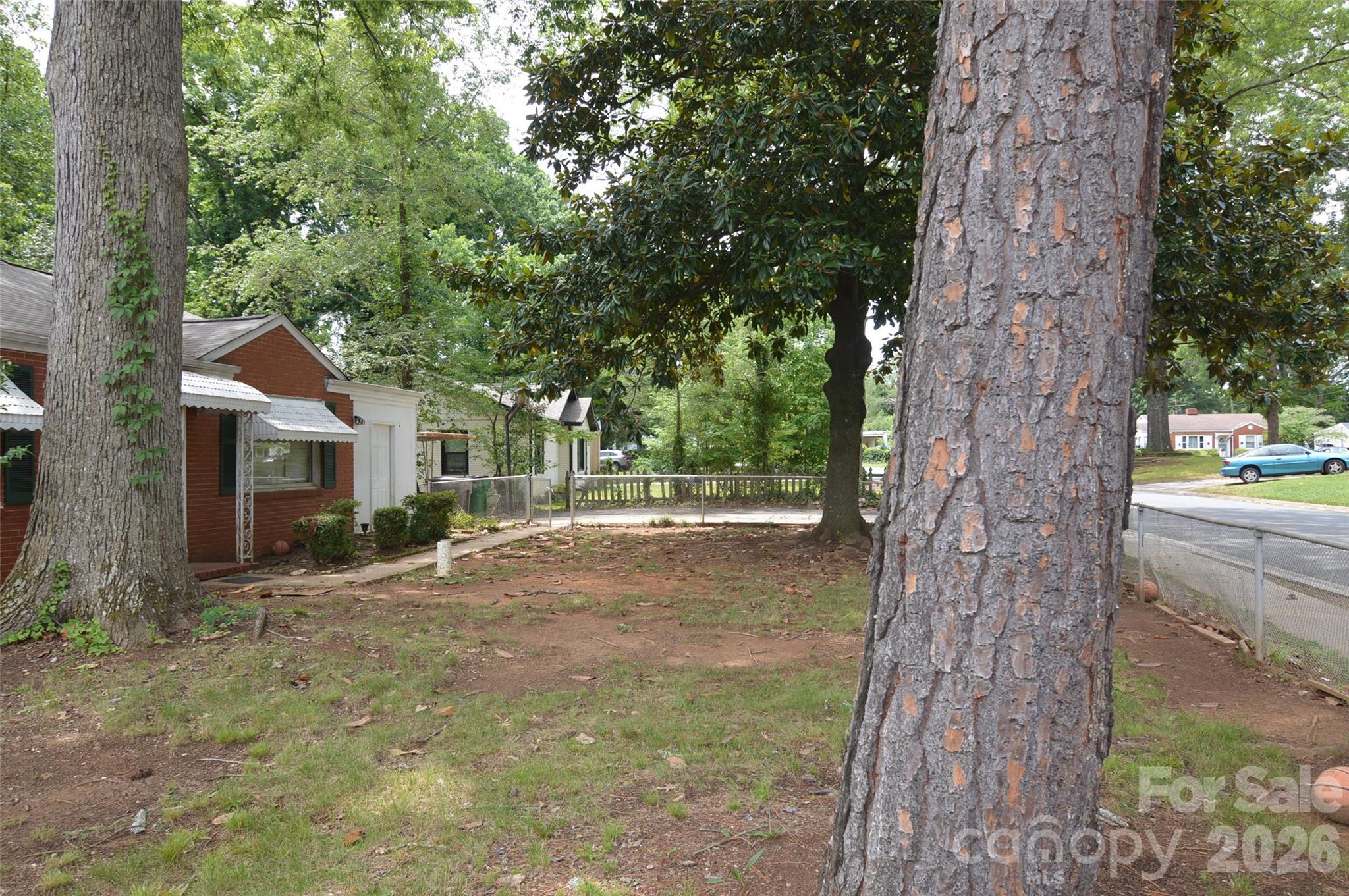 2111 Dickens Avenue — Charlotte