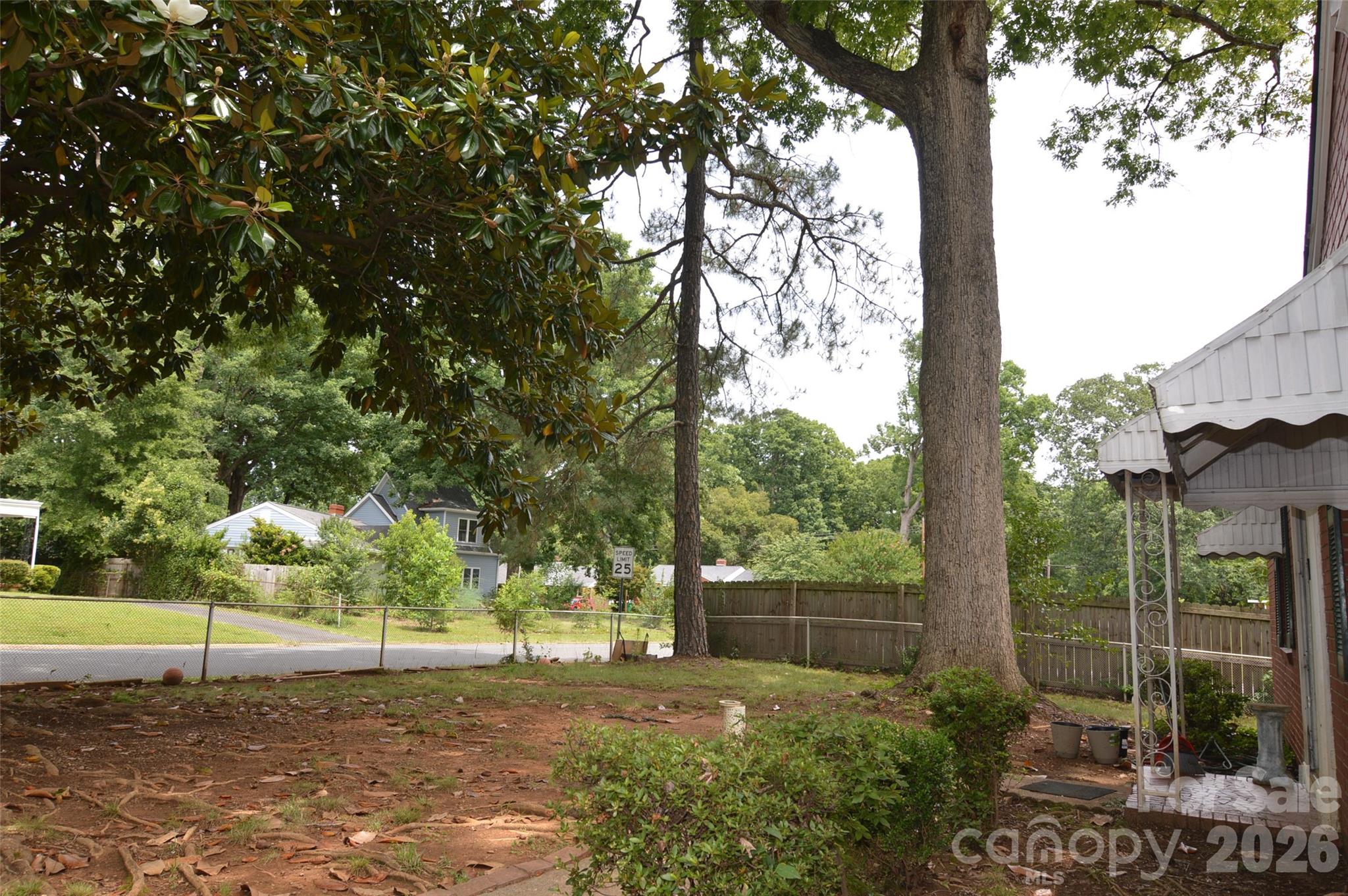 2111 Dickens Avenue — Charlotte