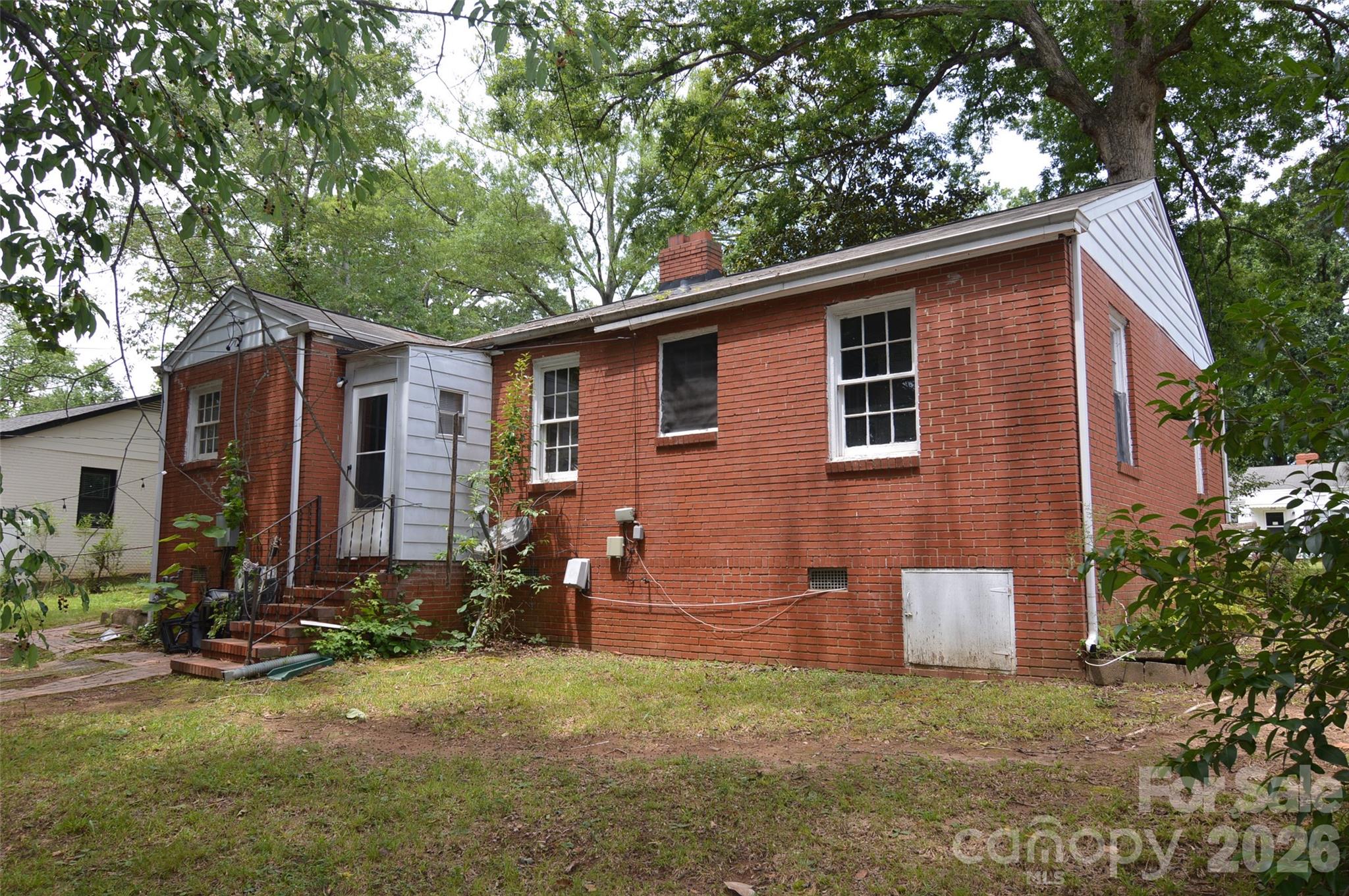 2111 Dickens Avenue — Charlotte