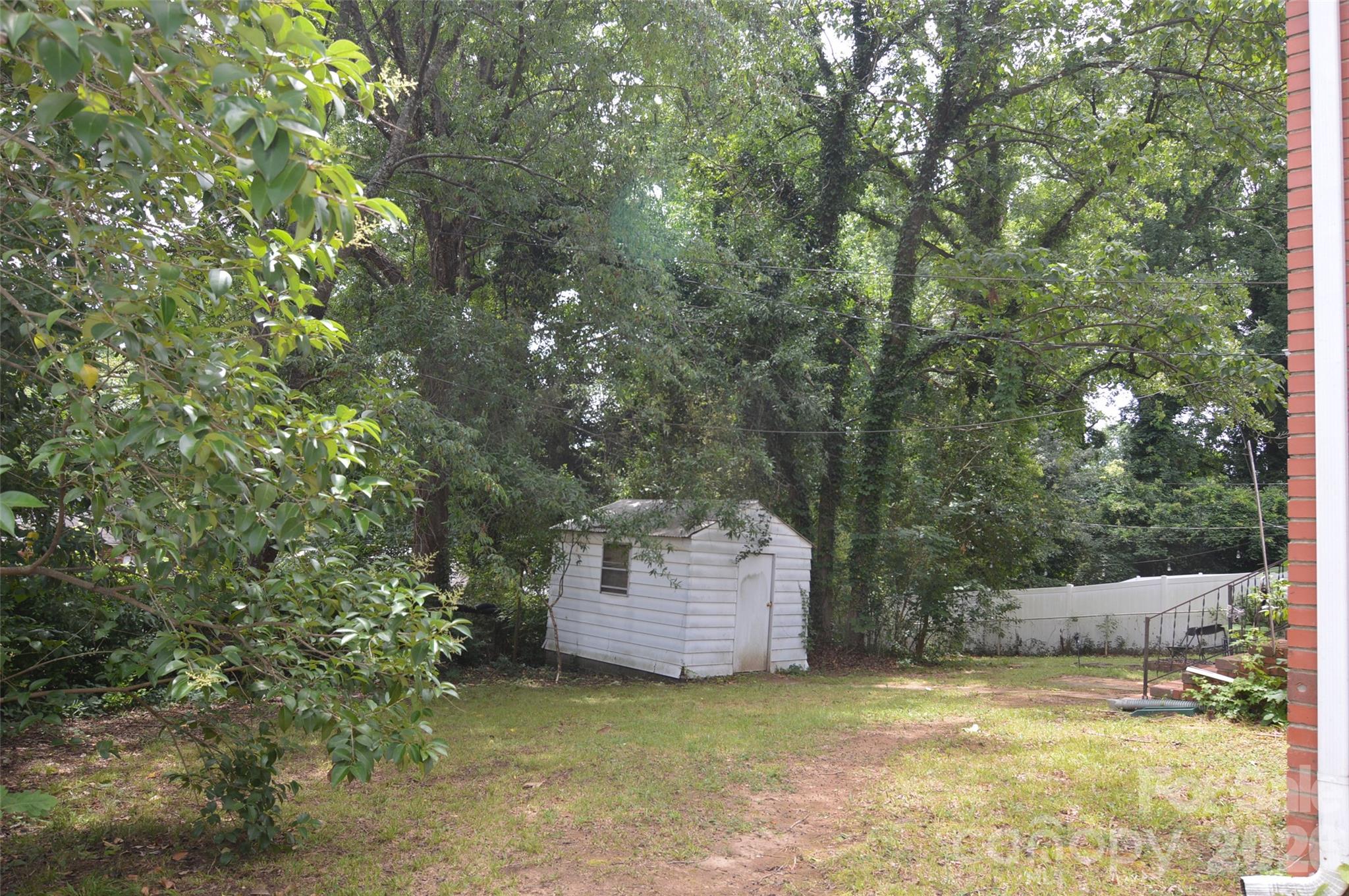 2111 Dickens Avenue — Charlotte