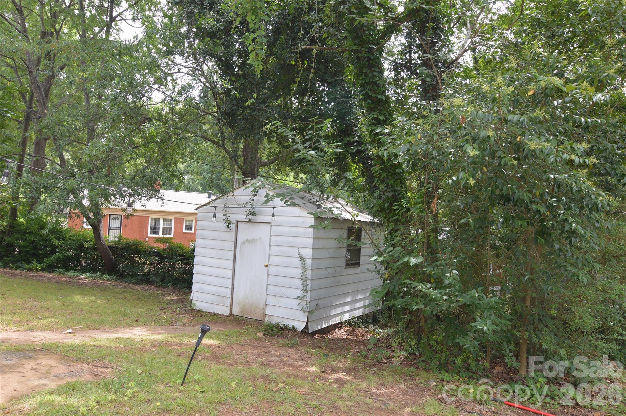 2111 Dickens Avenue — Charlotte