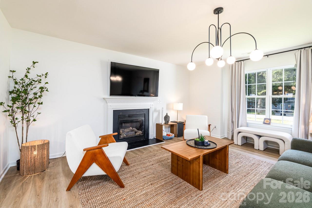 5229 Tarrywood Lane — Charlotte