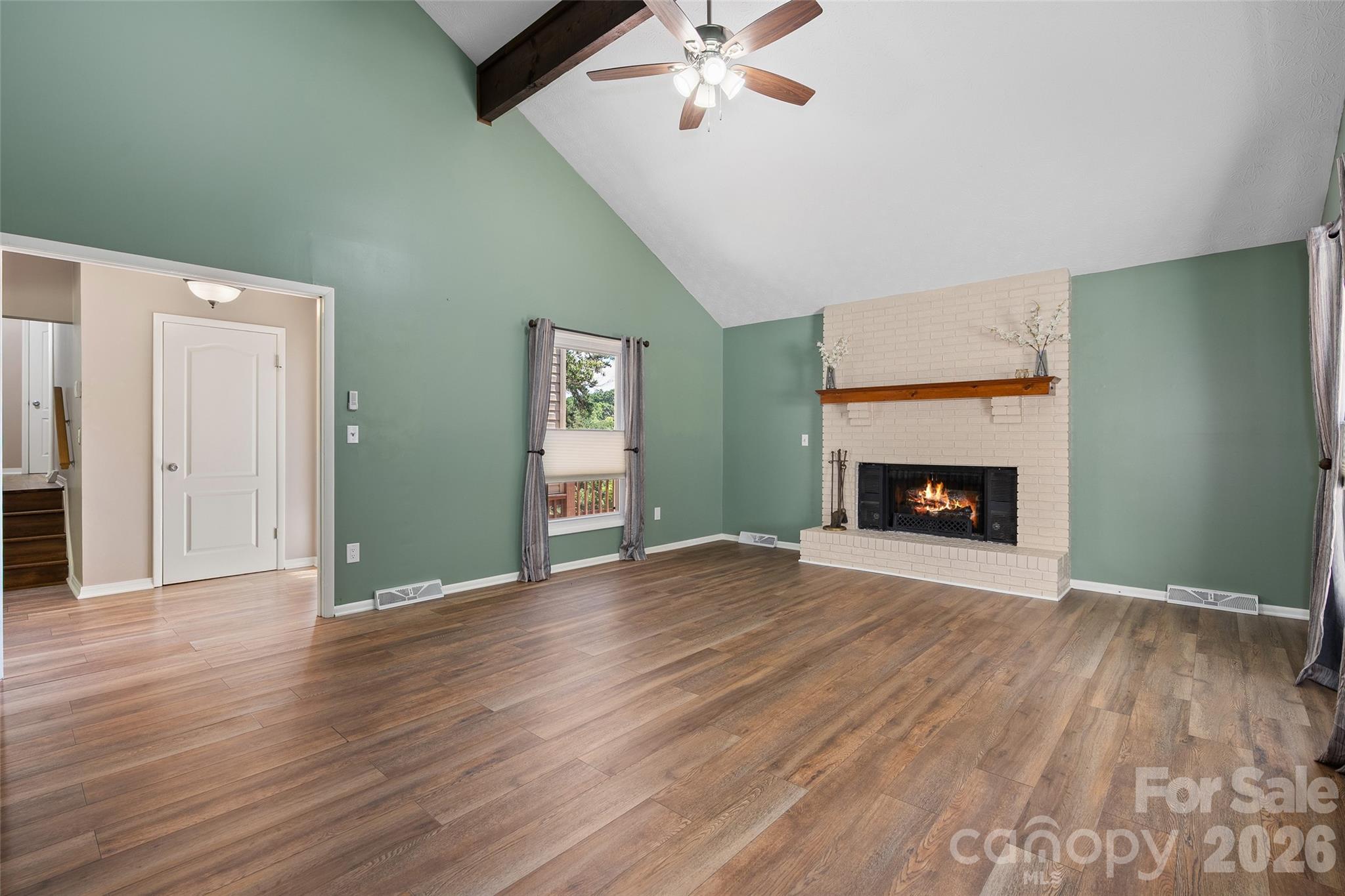 519 Nellie John Drive — Clyde