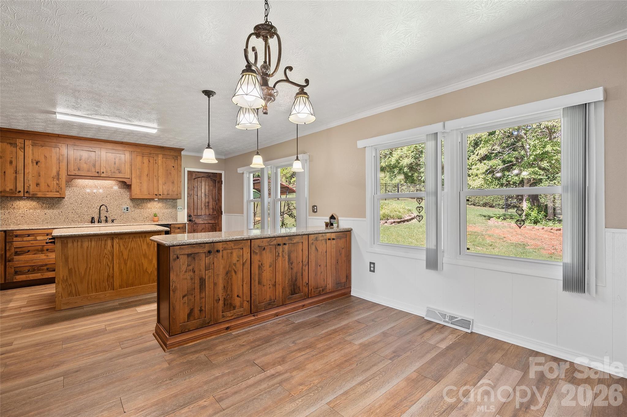 519 Nellie John Drive — Clyde