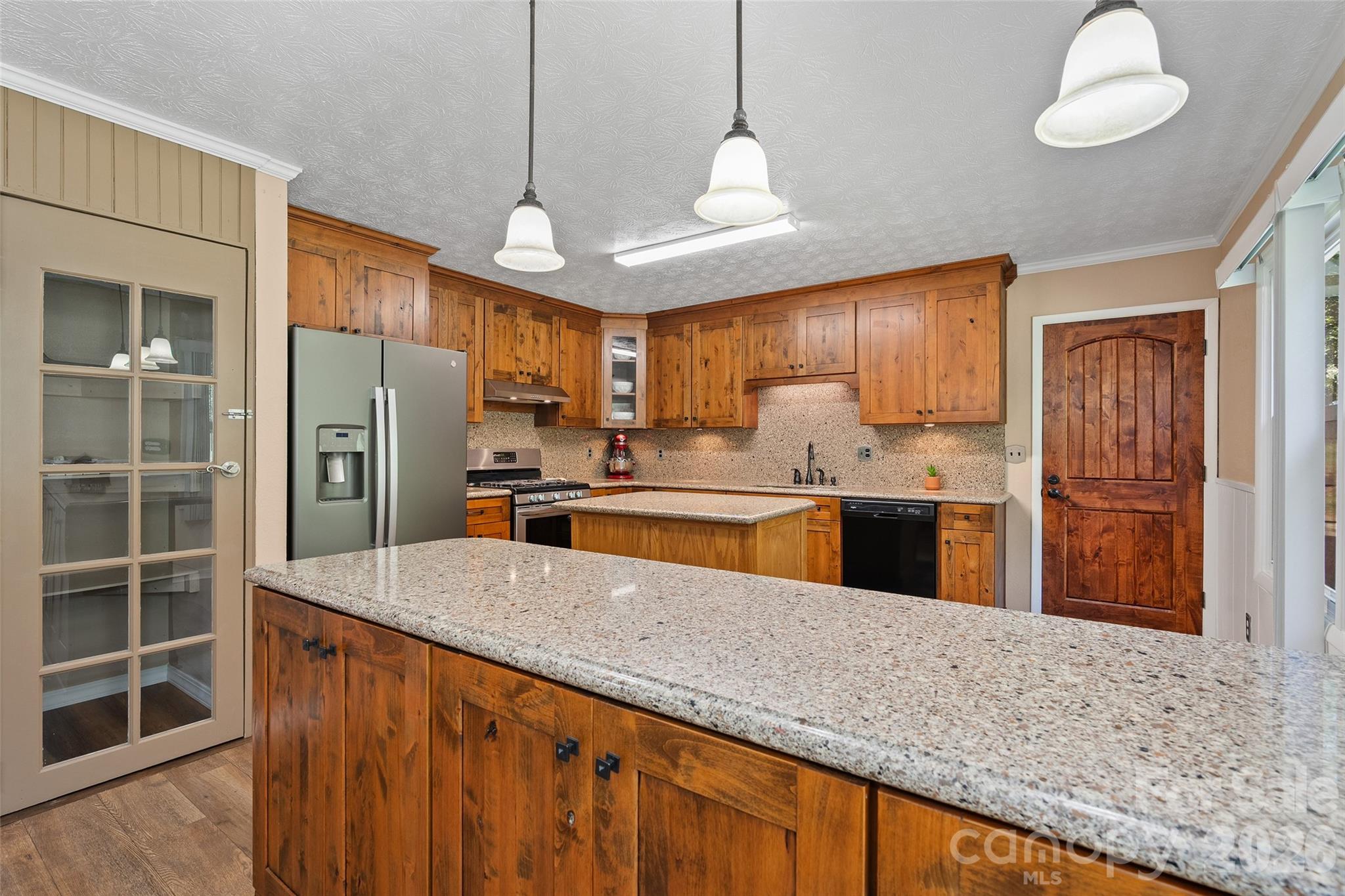 519 Nellie John Drive — Clyde