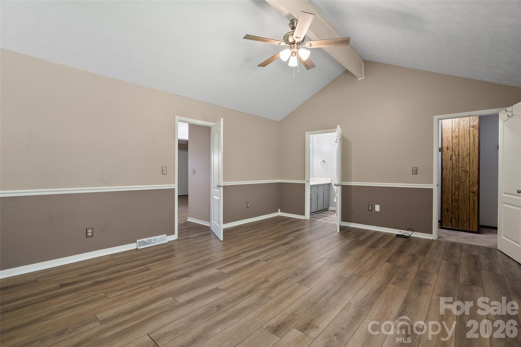 519 Nellie John Drive — Clyde