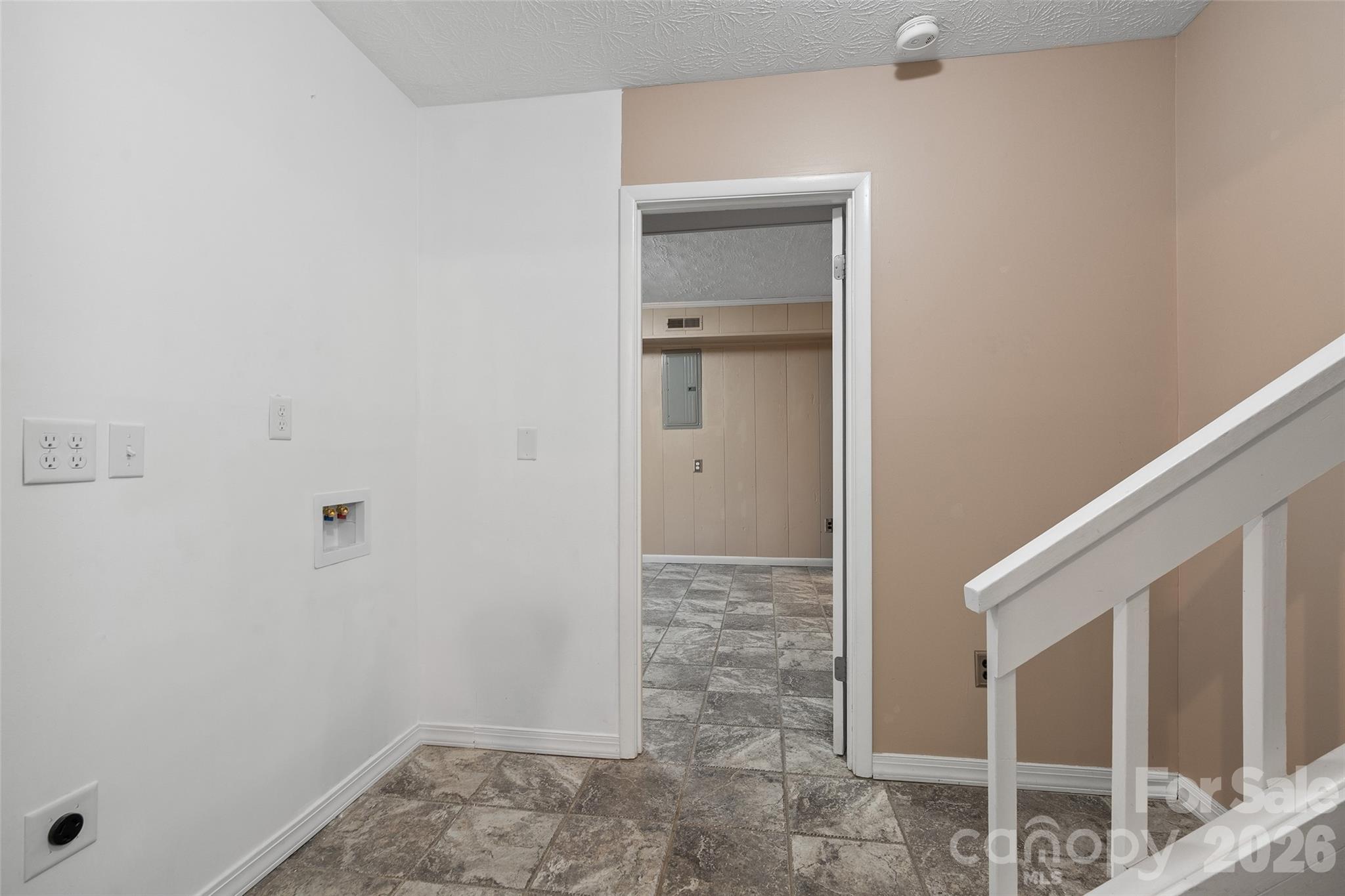 519 Nellie John Drive — Clyde