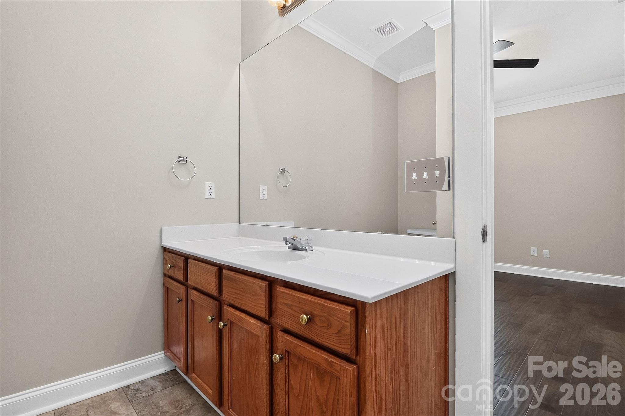 13019 West Douglas Park Drive — Huntersville