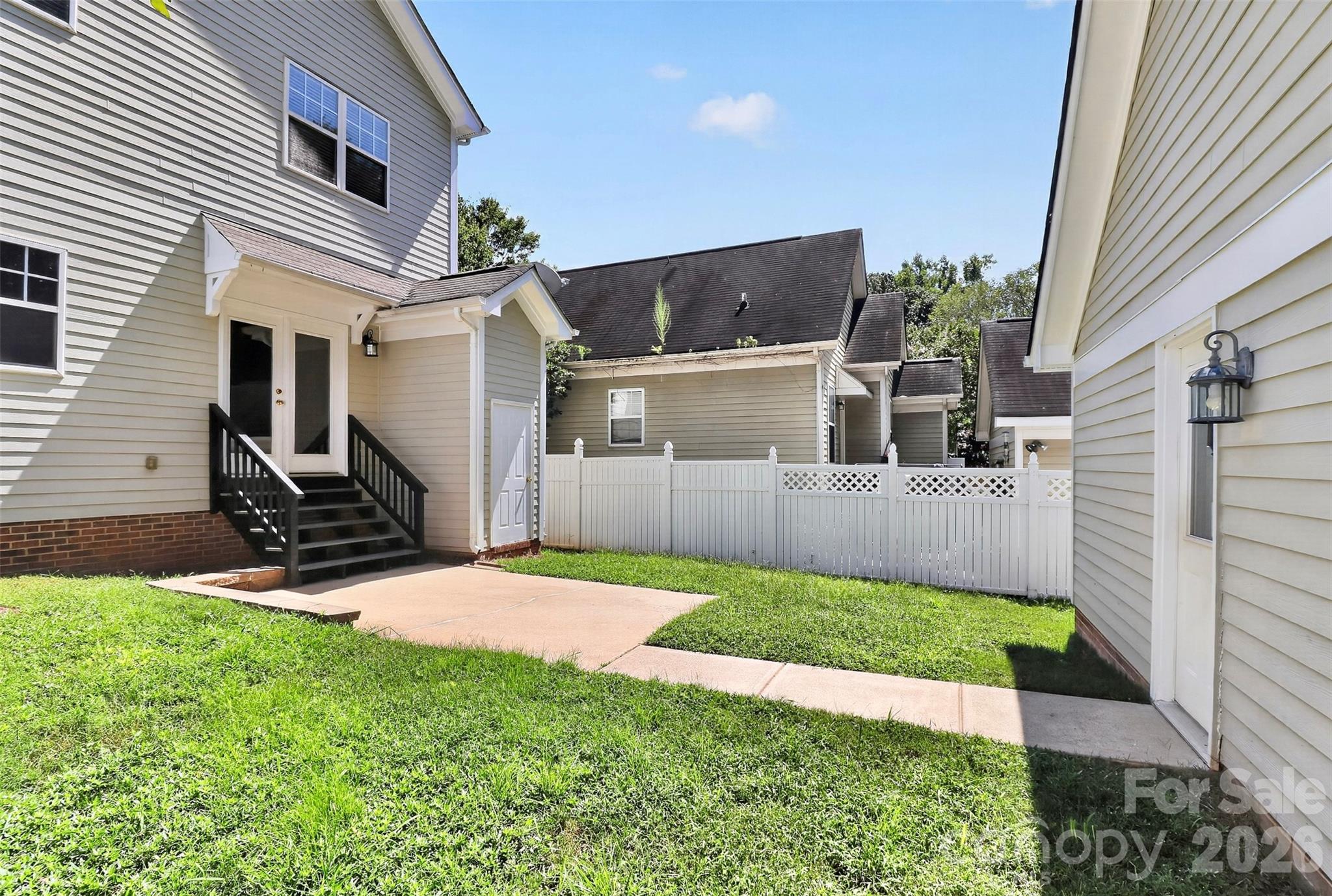 13019 West Douglas Park Drive — Huntersville