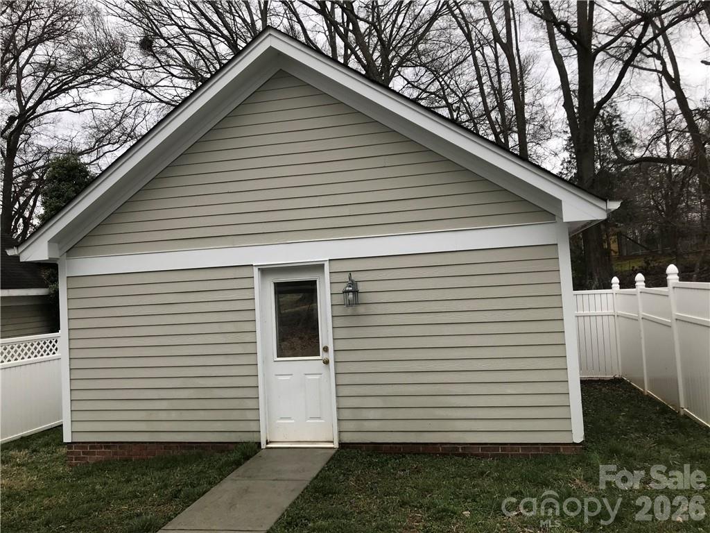 13019 West Douglas Park Drive — Huntersville