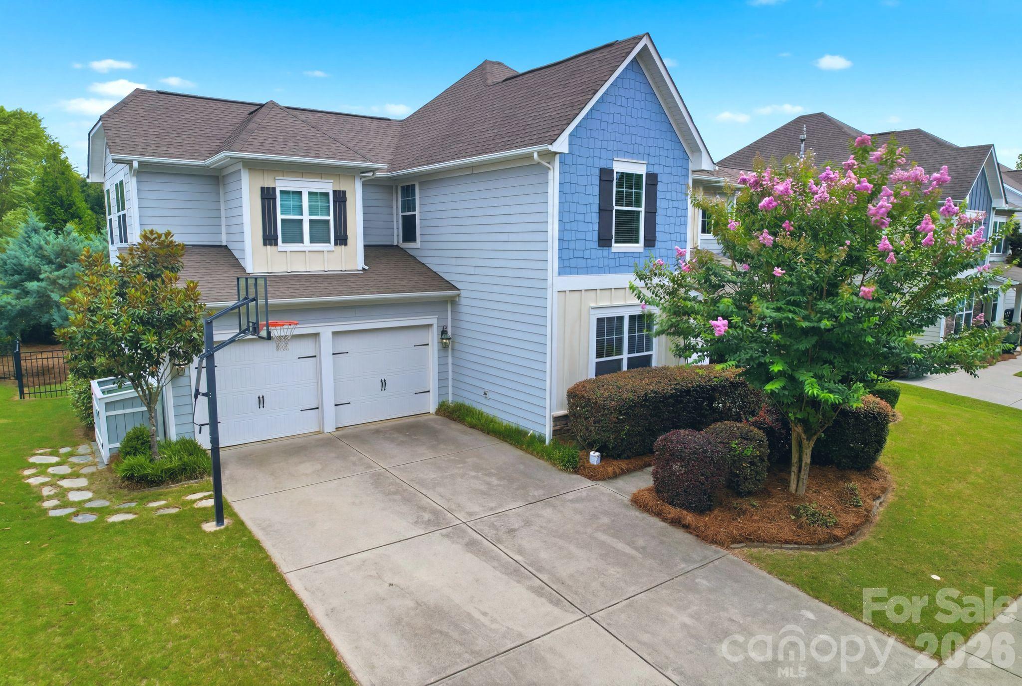 1855 Shadow Lawn Court — Fort Mill