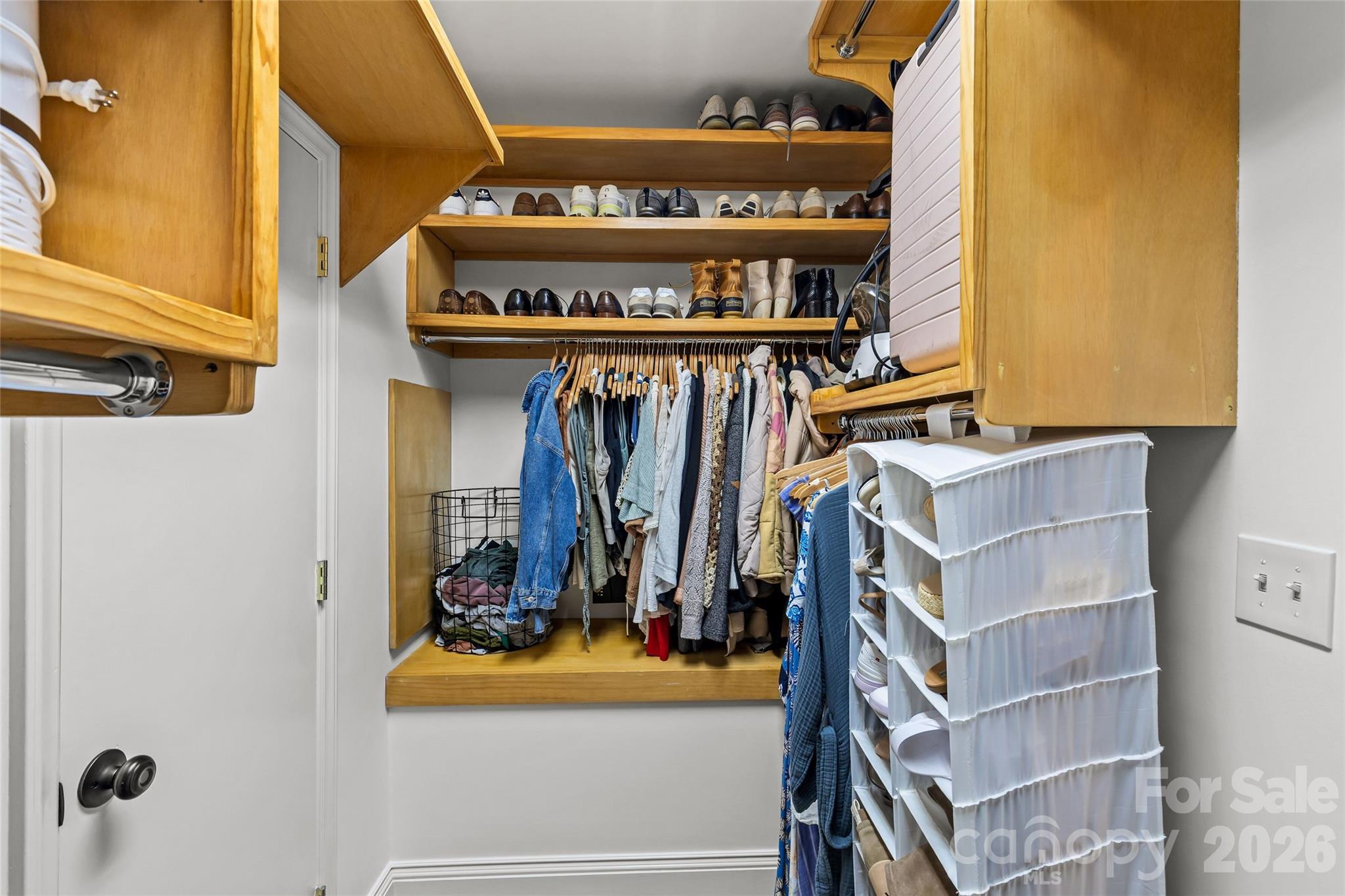 1505 E Worthington Avenue — Charlotte