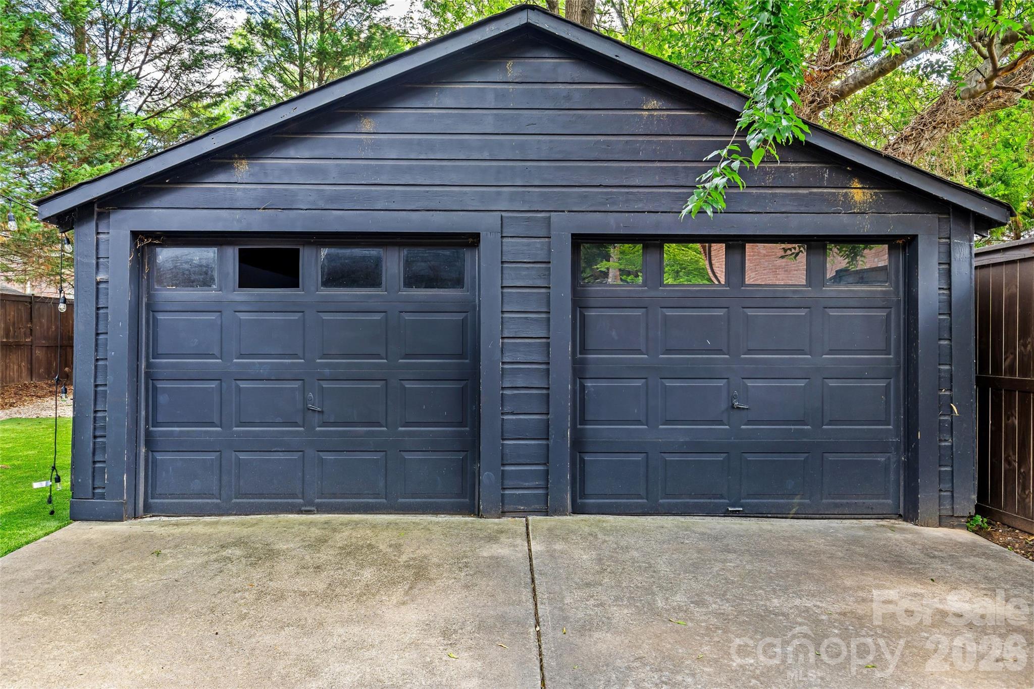 1505 E Worthington Avenue — Charlotte