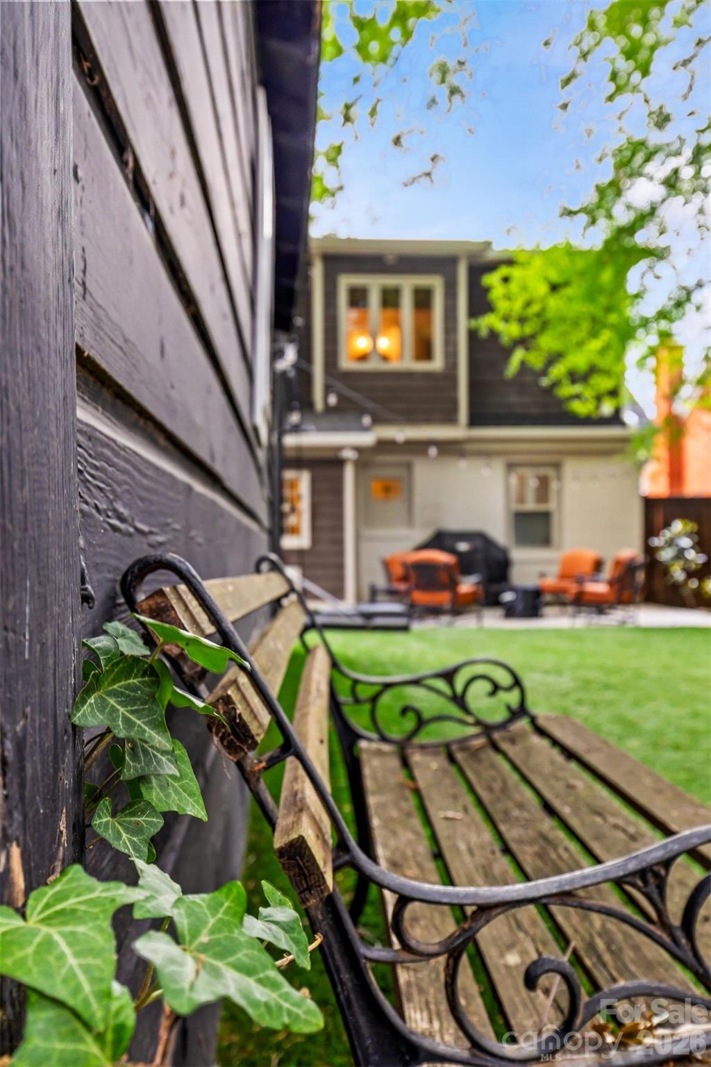 1505 E Worthington Avenue — Charlotte