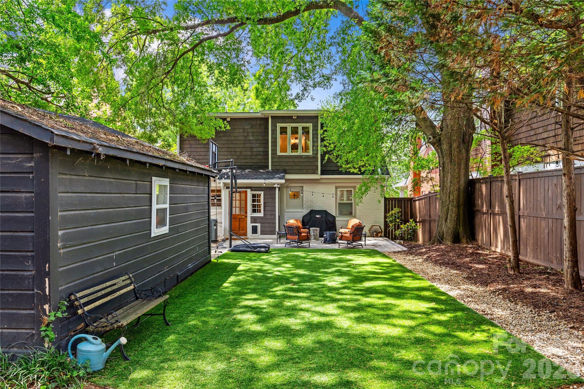 1505 E Worthington Avenue — Charlotte