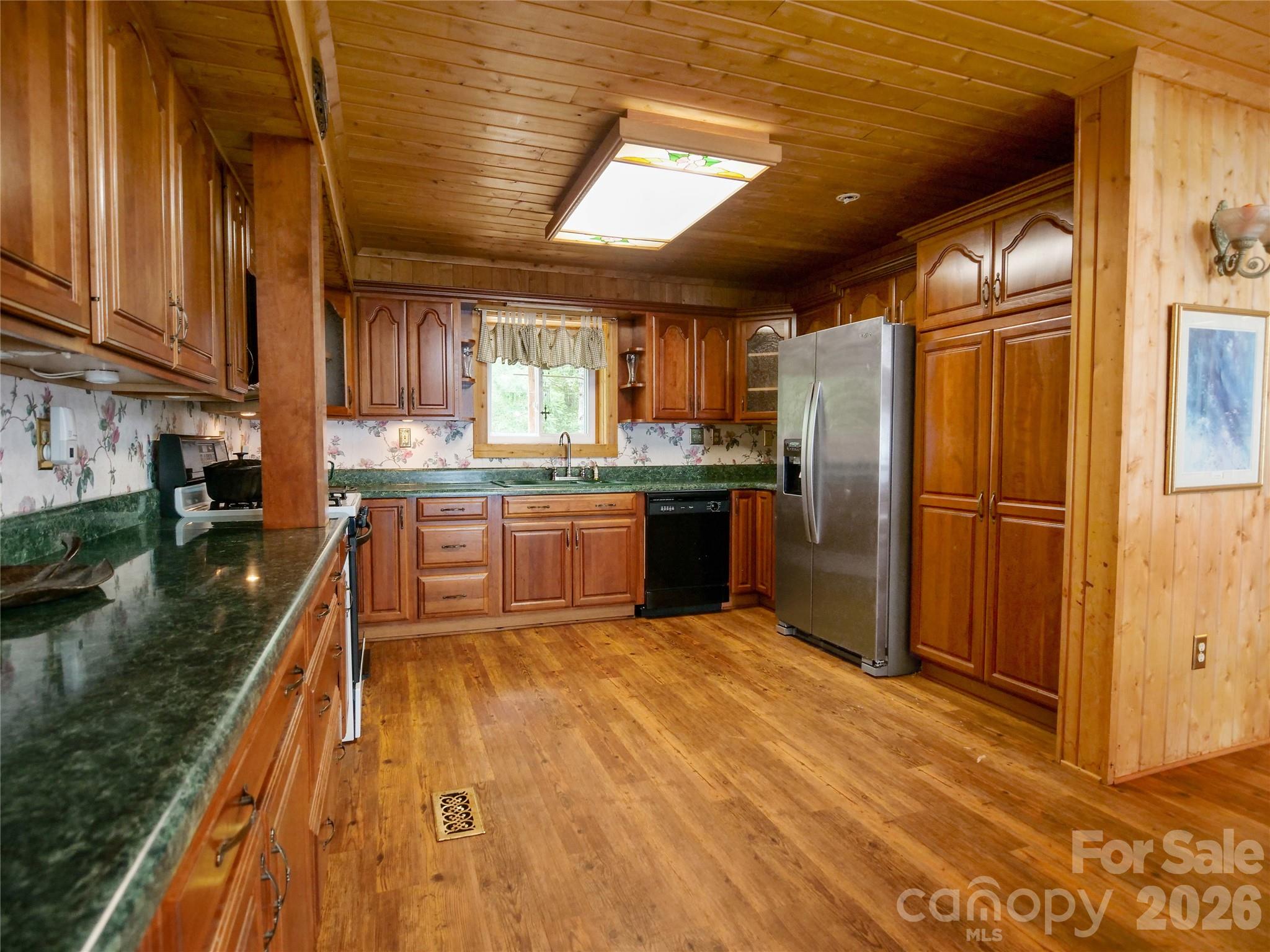 386 Arrowhead Trail — Columbus