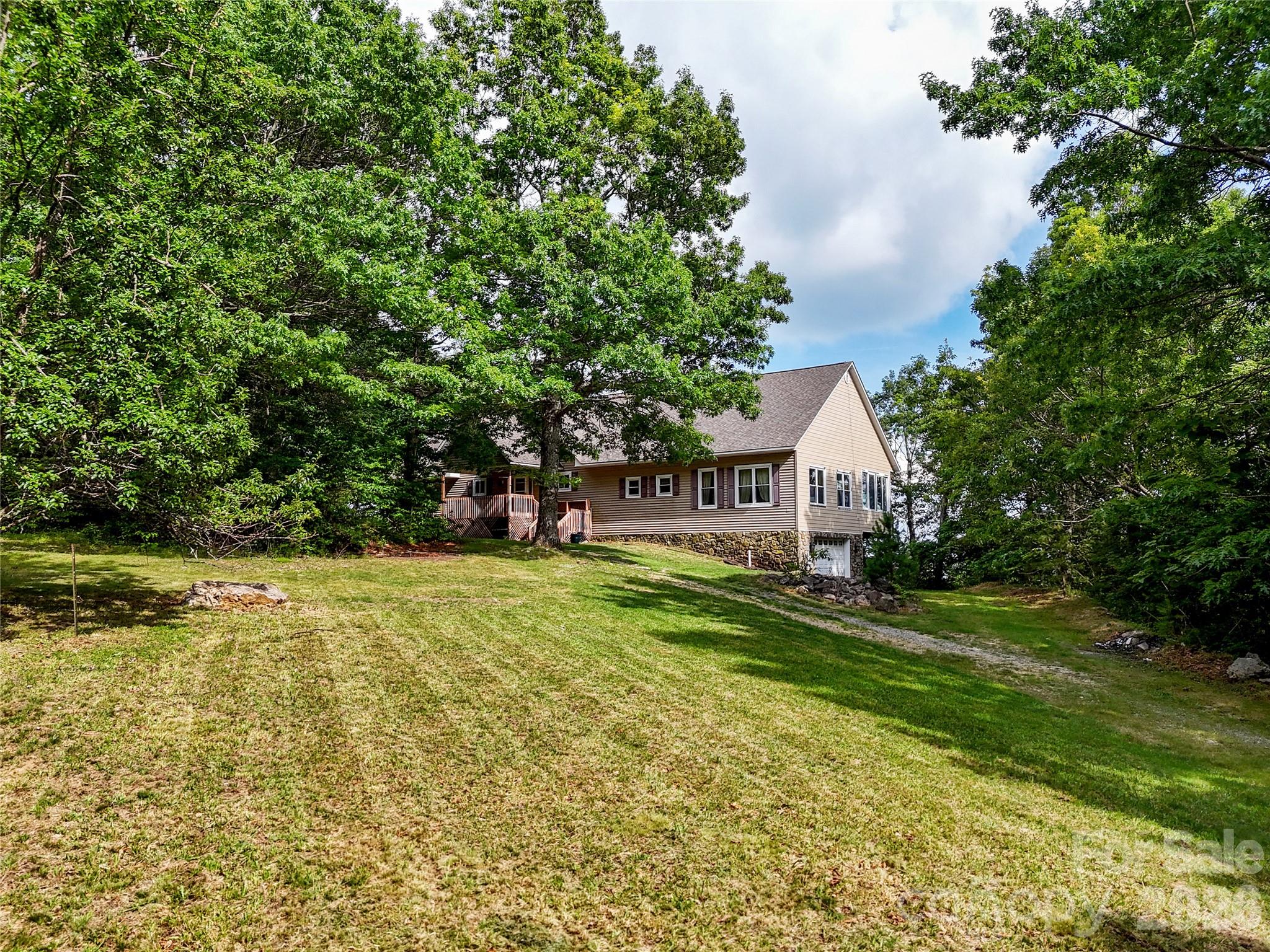 386 Arrowhead Trail — Columbus