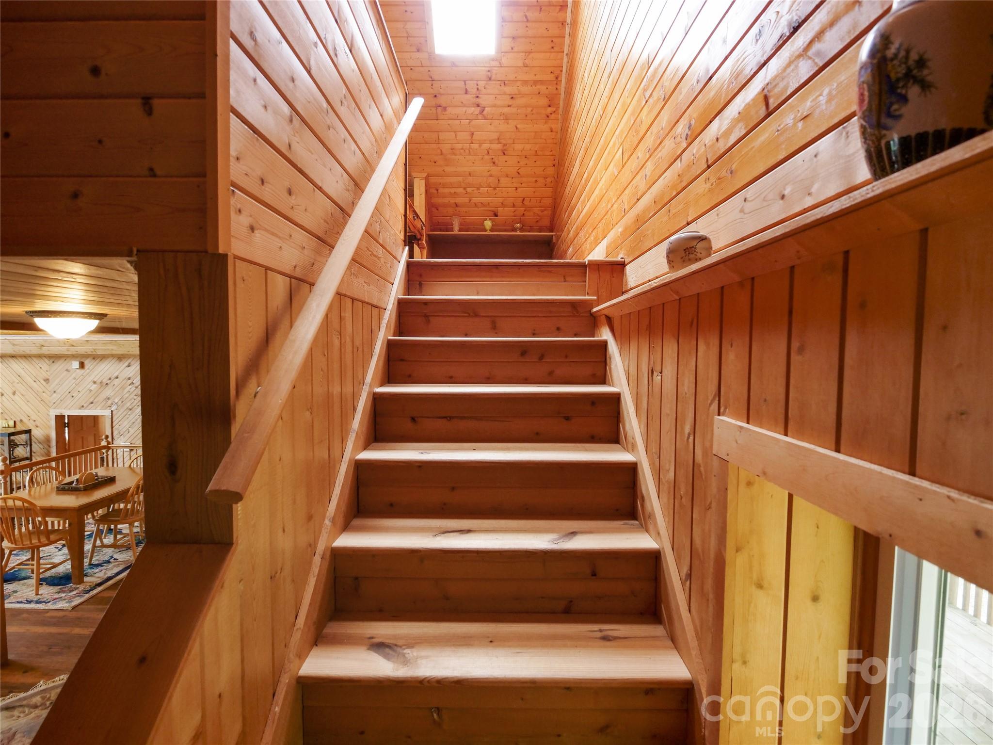 386 Arrowhead Trail — Columbus