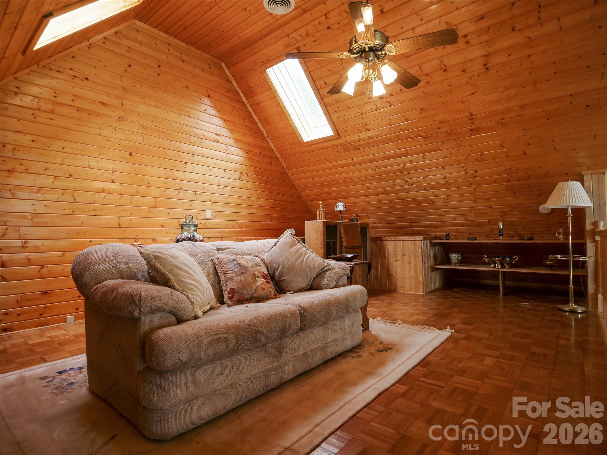 386 Arrowhead Trail — Columbus