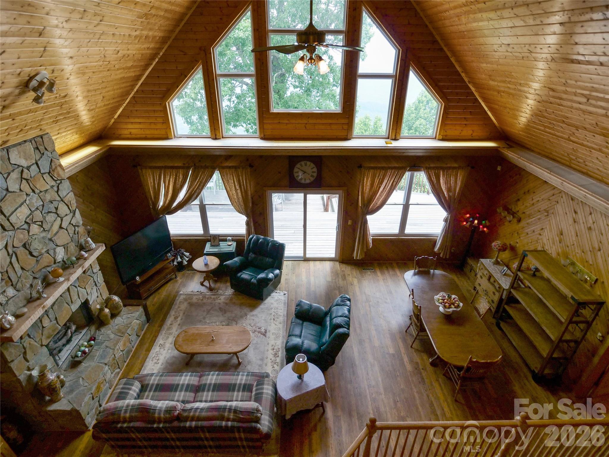 386 Arrowhead Trail — Columbus