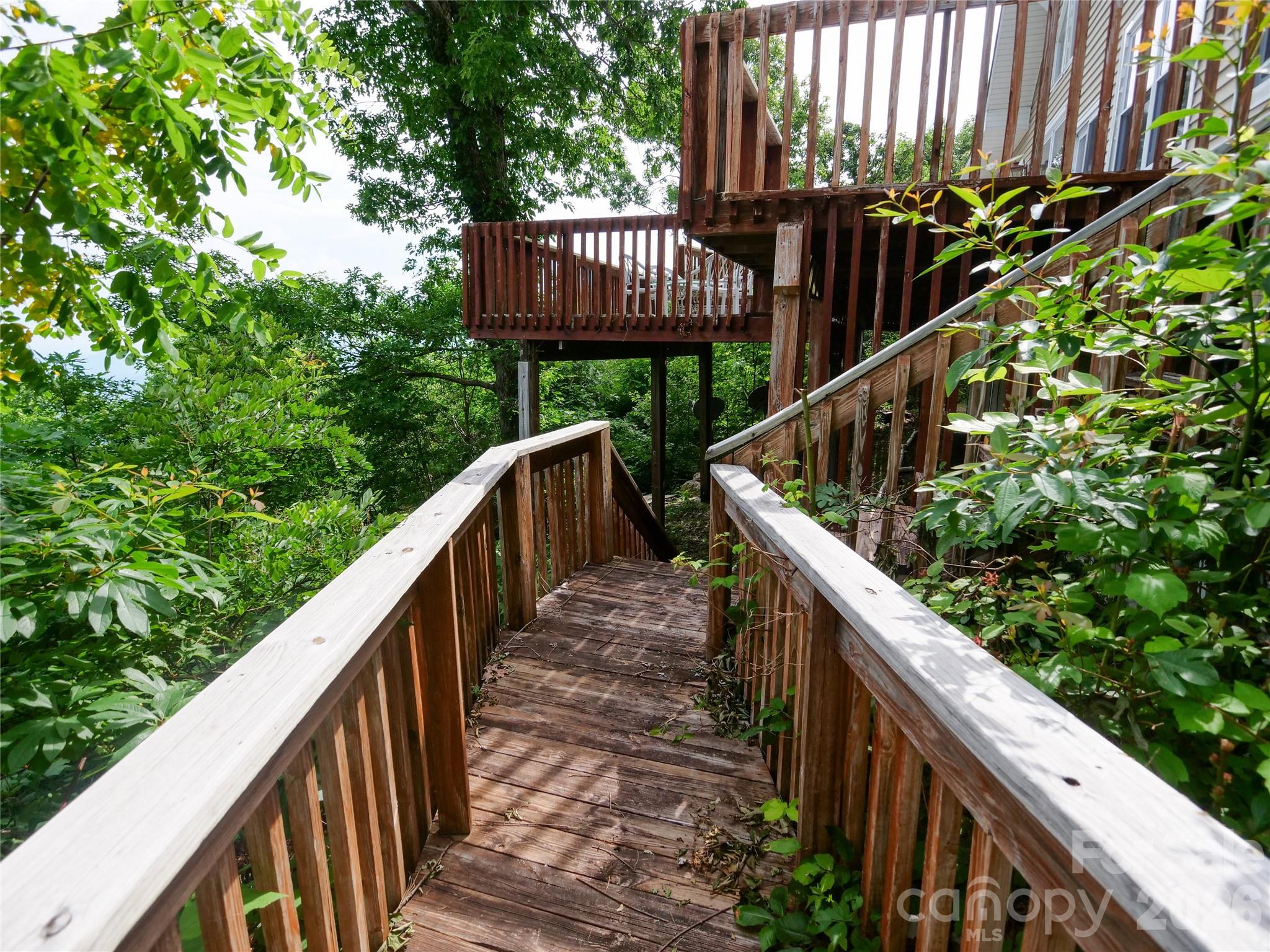 386 Arrowhead Trail — Columbus