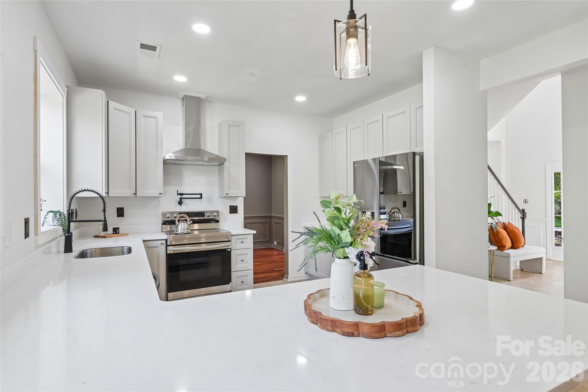 10908 Chastain Parc Drive — Charlotte