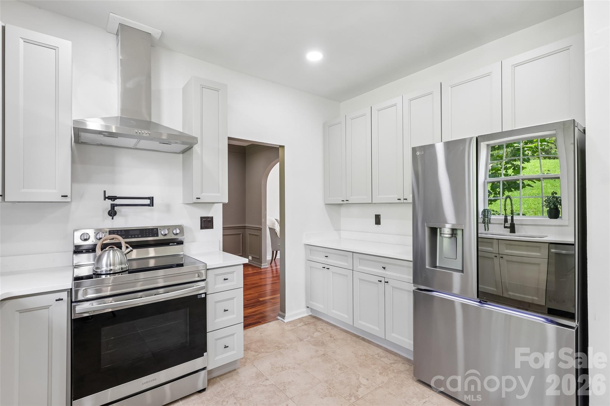 10908 Chastain Parc Drive — Charlotte
