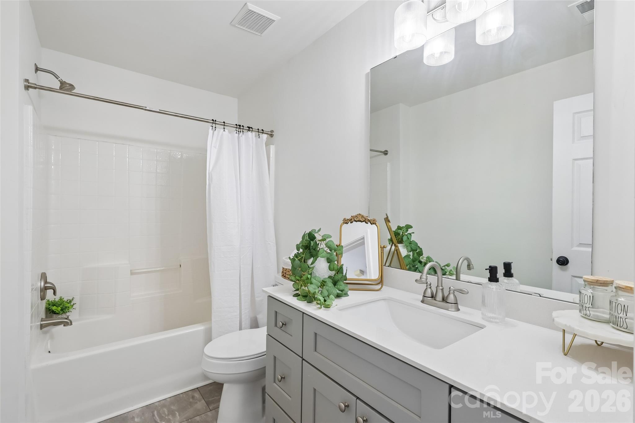 10908 Chastain Parc Drive — Charlotte