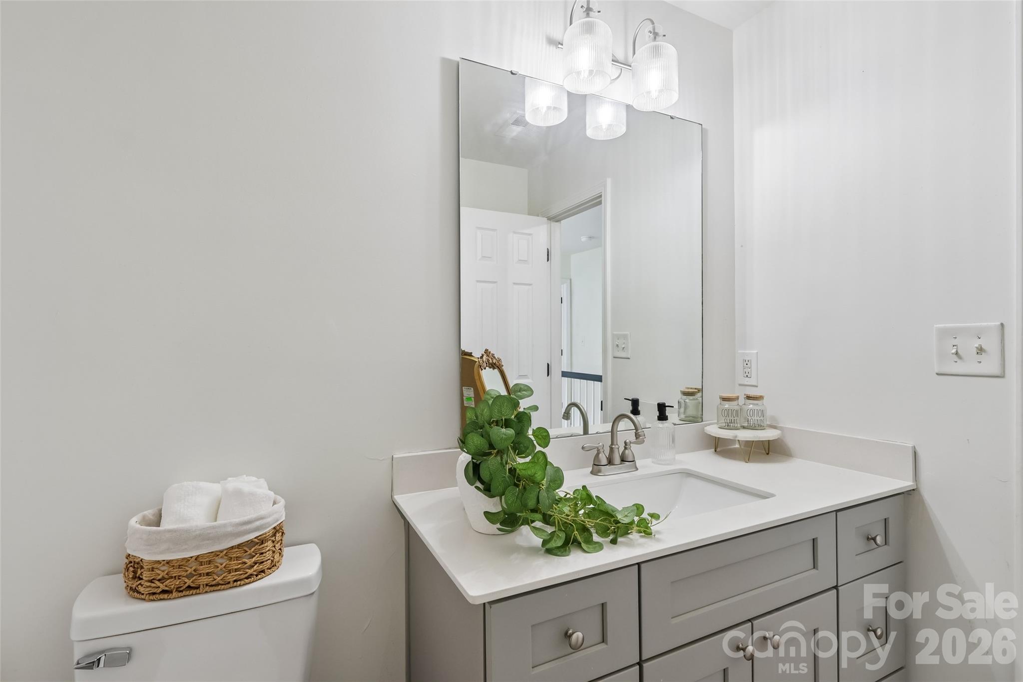 10908 Chastain Parc Drive — Charlotte