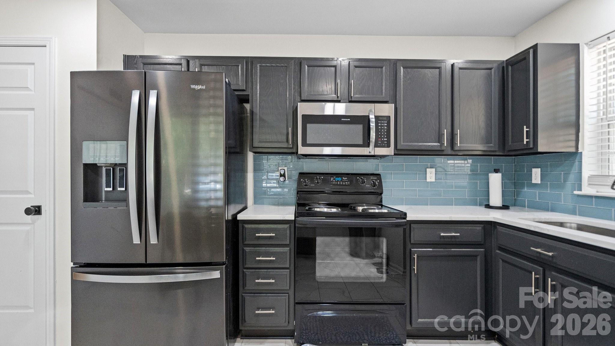 5050 Gibbons Link Road — Charlotte