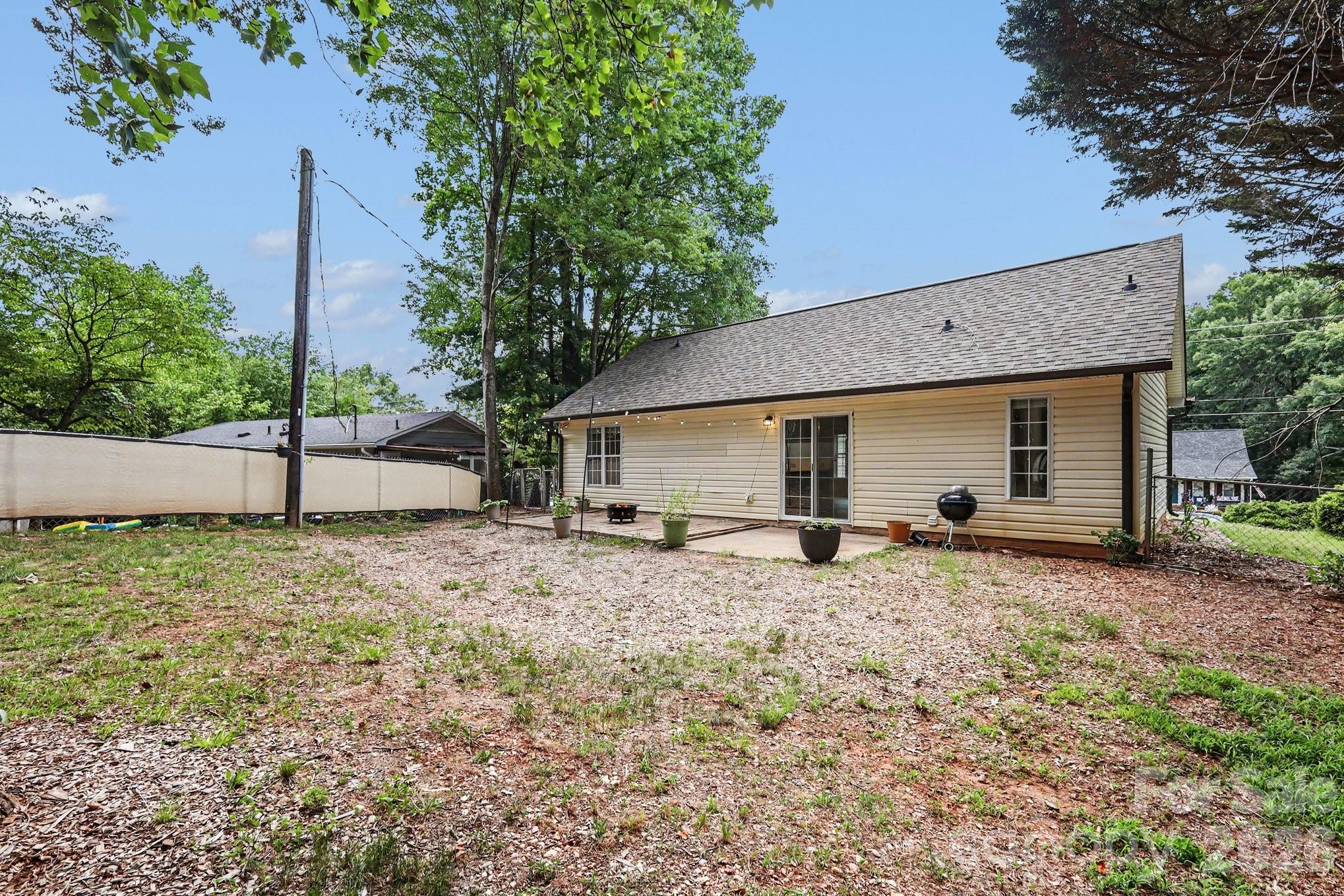 116 Julia Street — Mount Holly