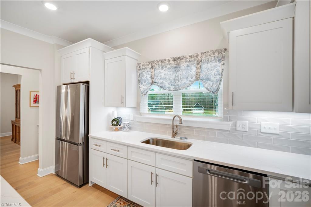 360 Wynnfall Drive — Lexington