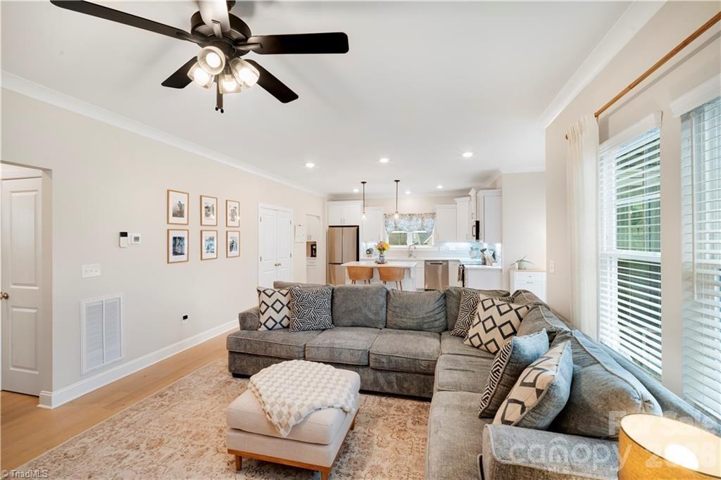 360 Wynnfall Drive — Lexington