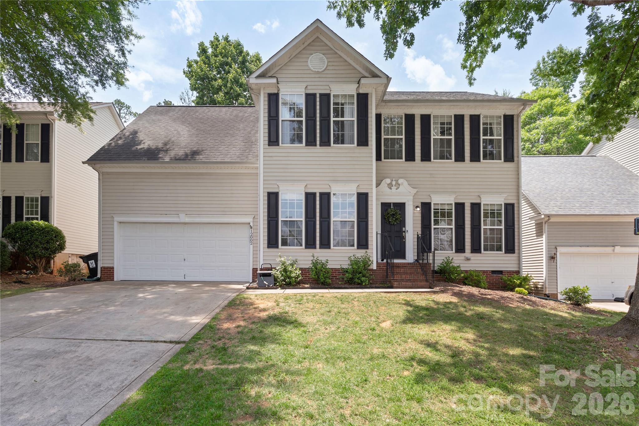 12002 Harmon Lane — Pineville