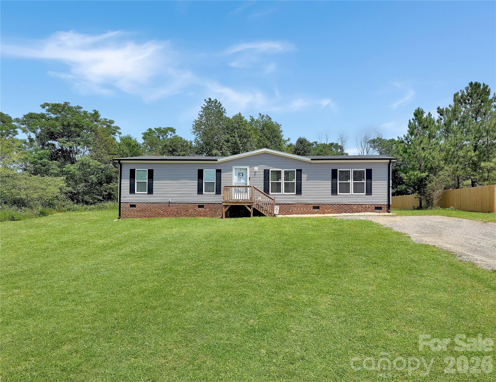 206 Fairchase Circle — Stony Point