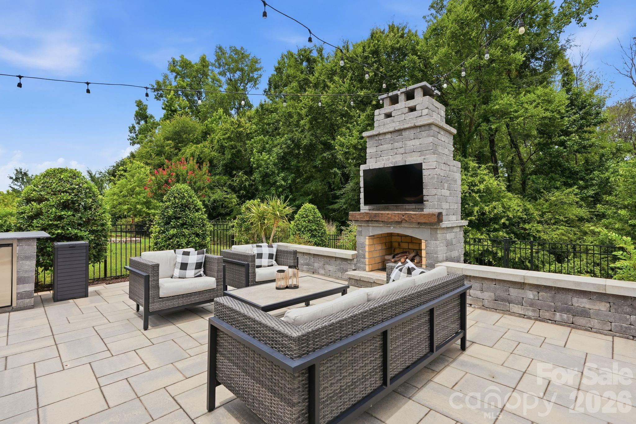 1086 Weir Court — Fort Mill
