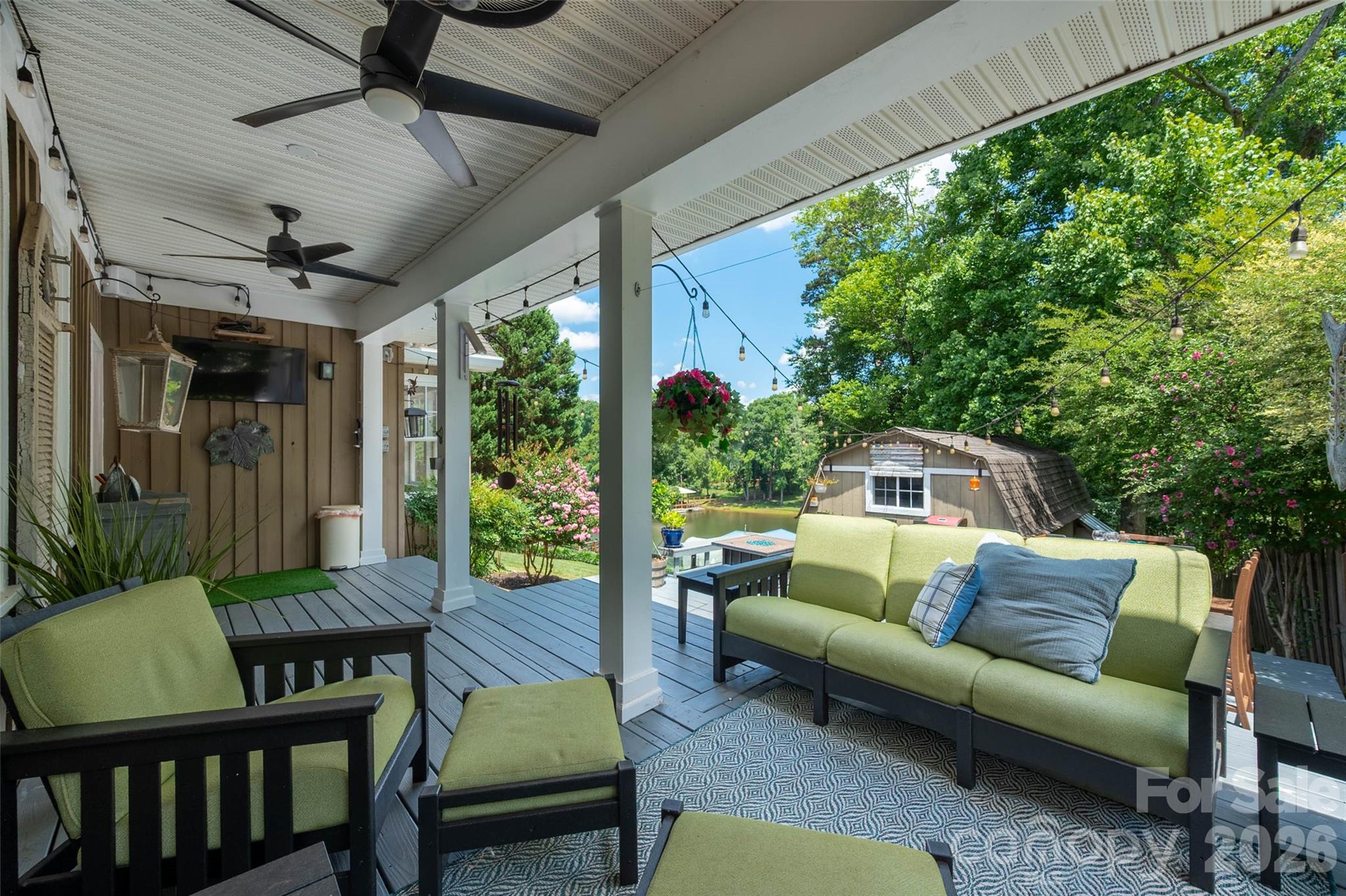 6236 River Cabin Lane — Charlotte