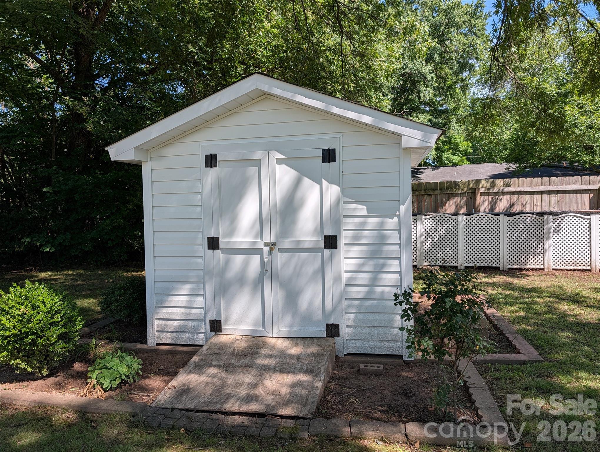 61 NW Spencer Avenue NW #30-32 — Concord