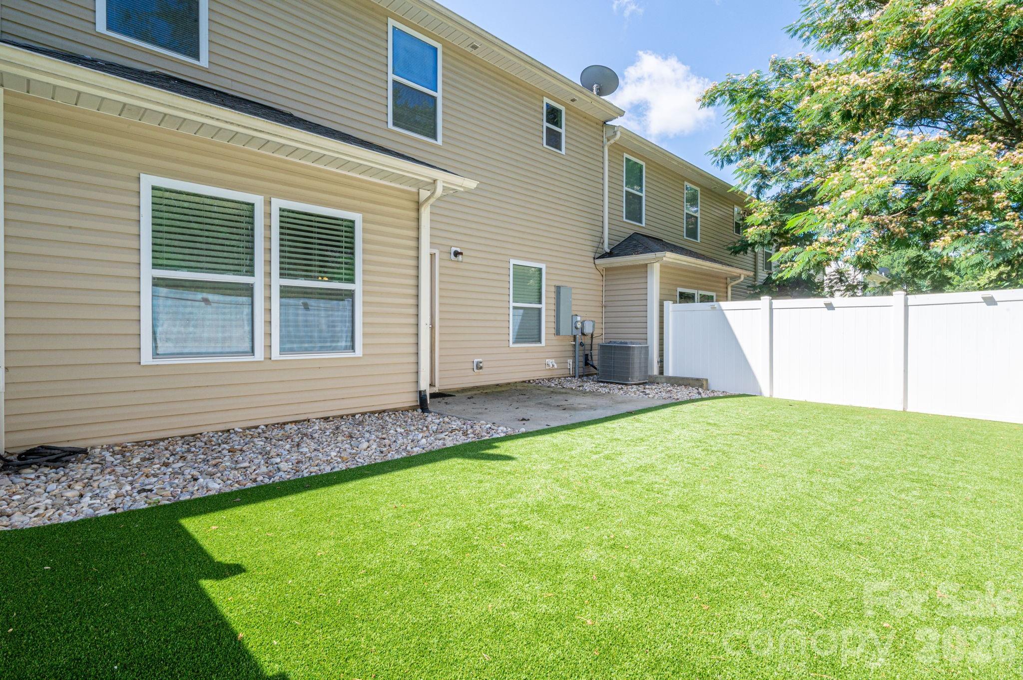 4043 Creekstone Trace — Gastonia