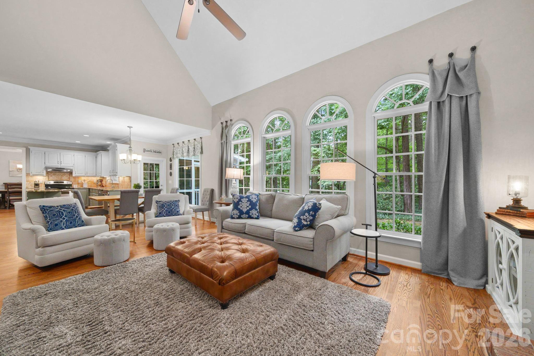 9125 Grove Tree Lane — Huntersville