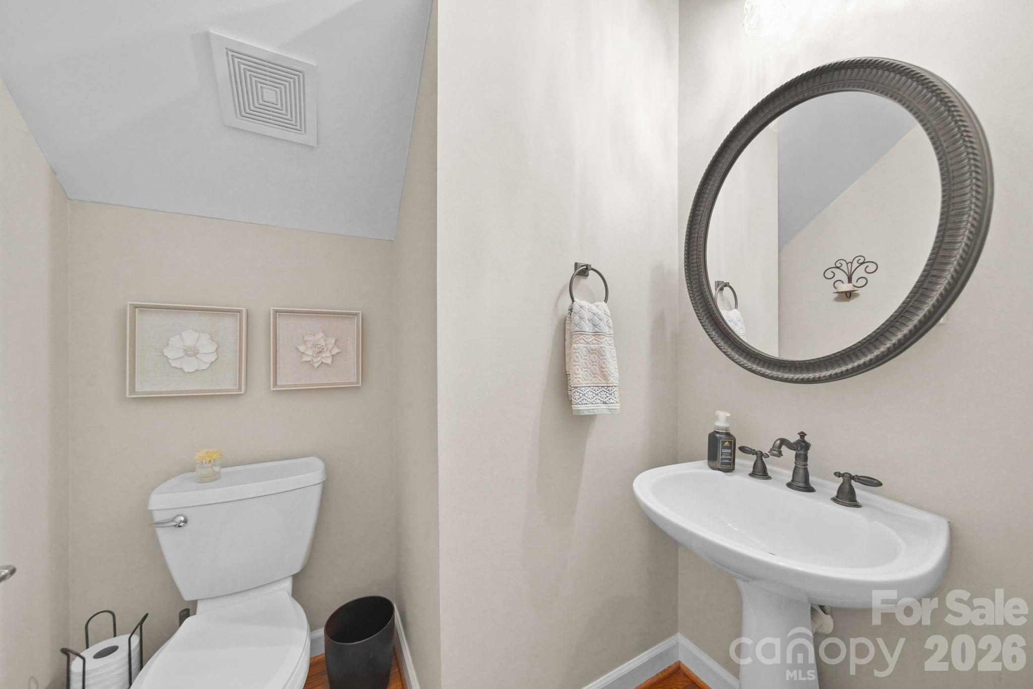 9125 Grove Tree Lane — Huntersville