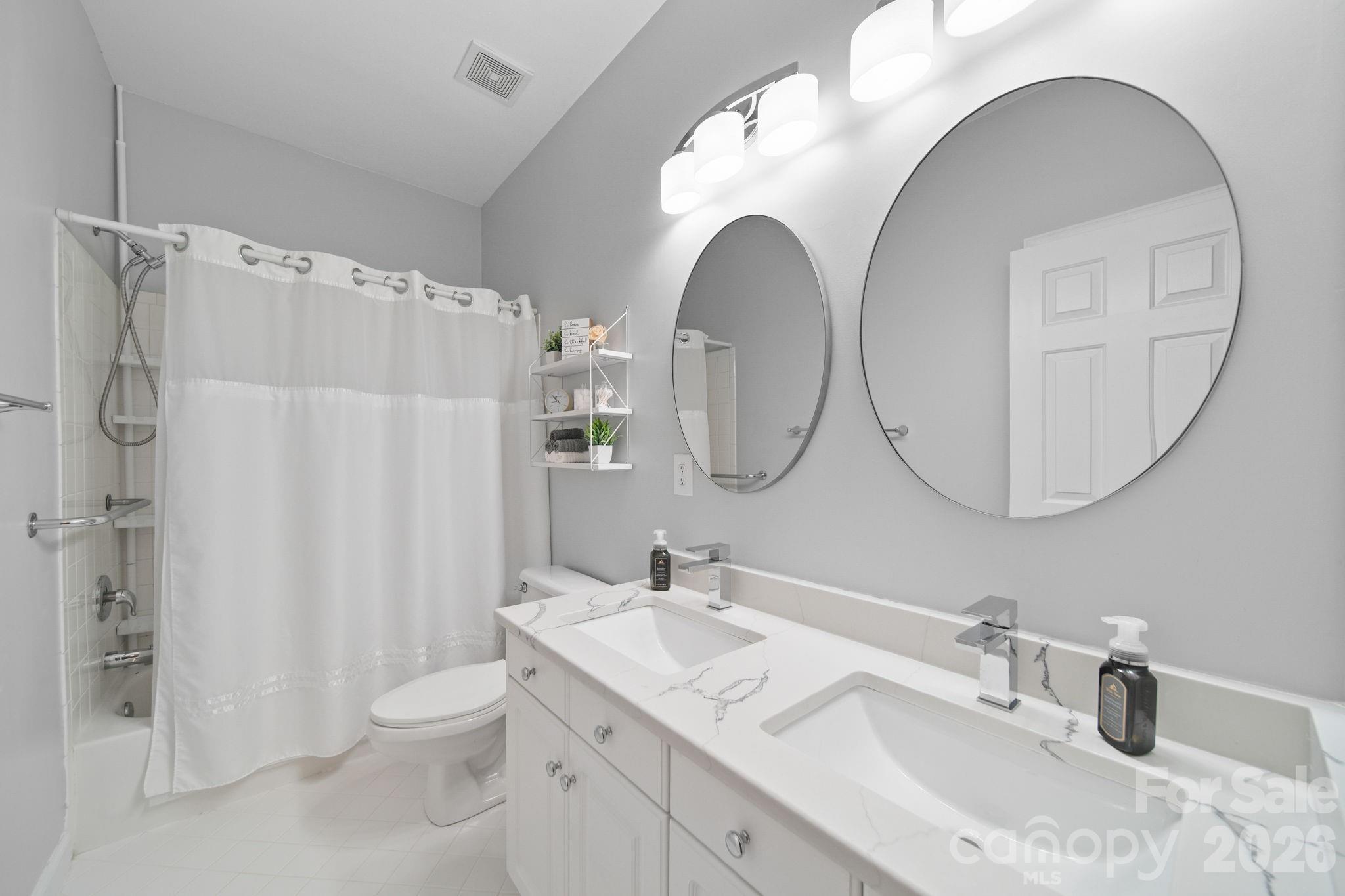 9125 Grove Tree Lane — Huntersville
