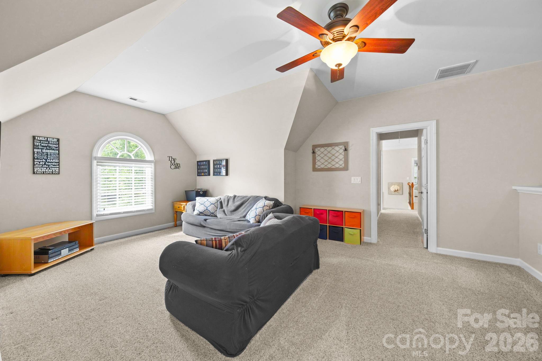 9125 Grove Tree Lane — Huntersville