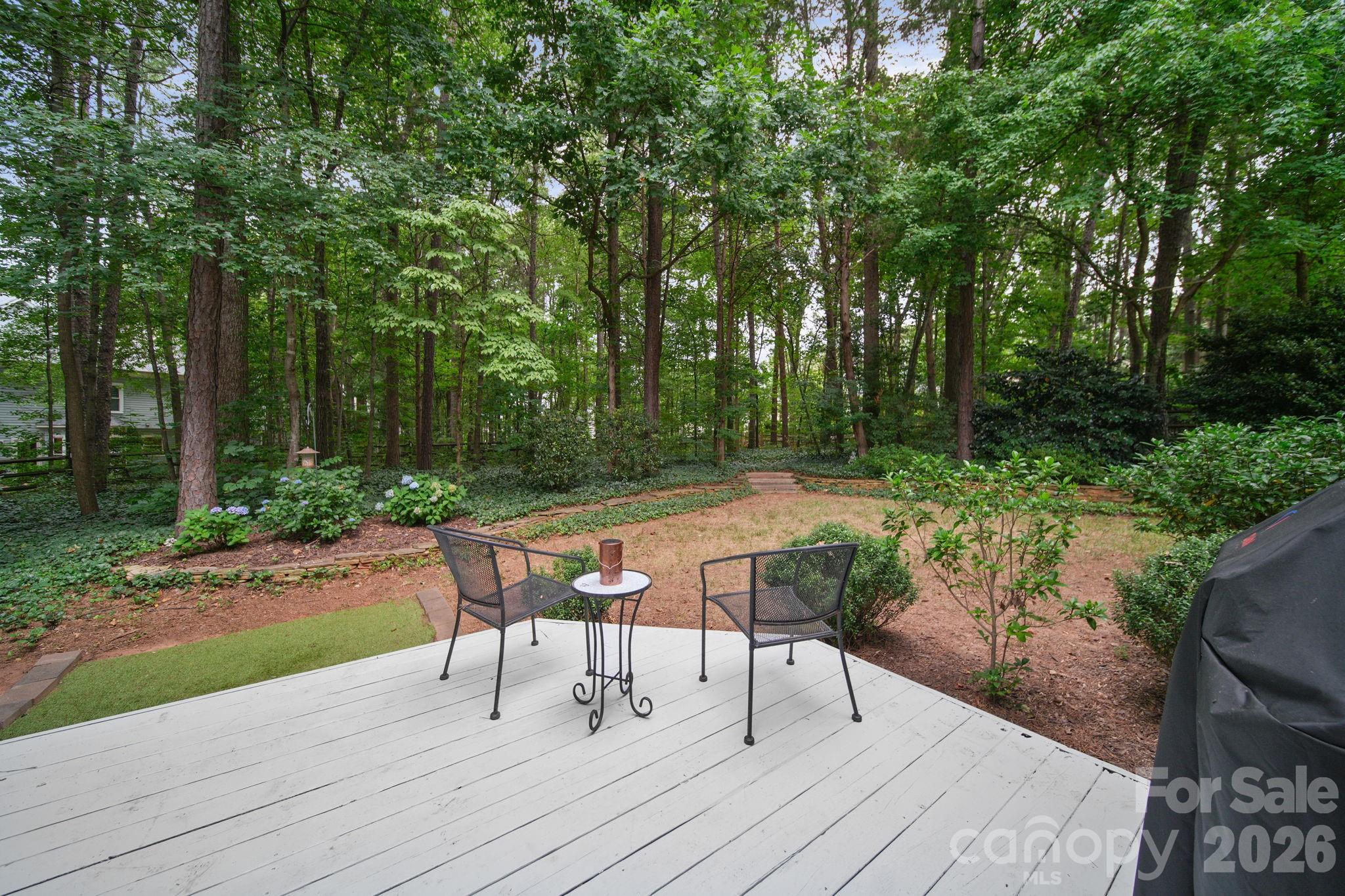 9125 Grove Tree Lane — Huntersville