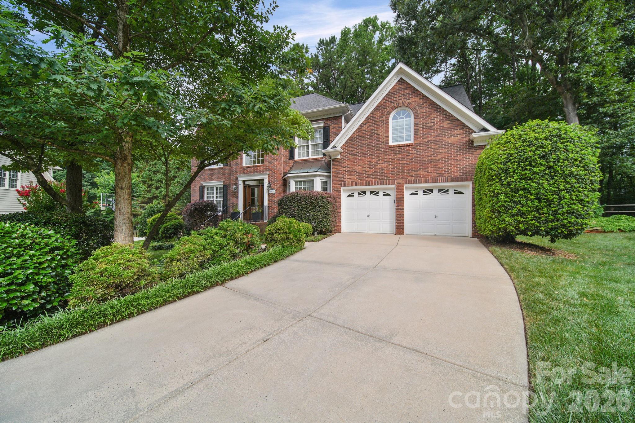 9125 Grove Tree Lane — Huntersville
