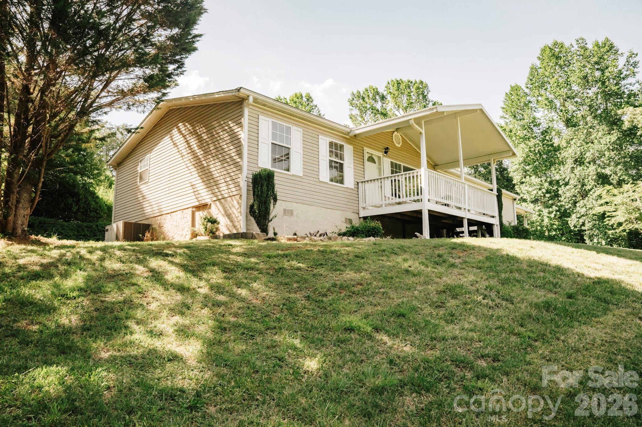2391 Hickory Knoll Road — Franklin