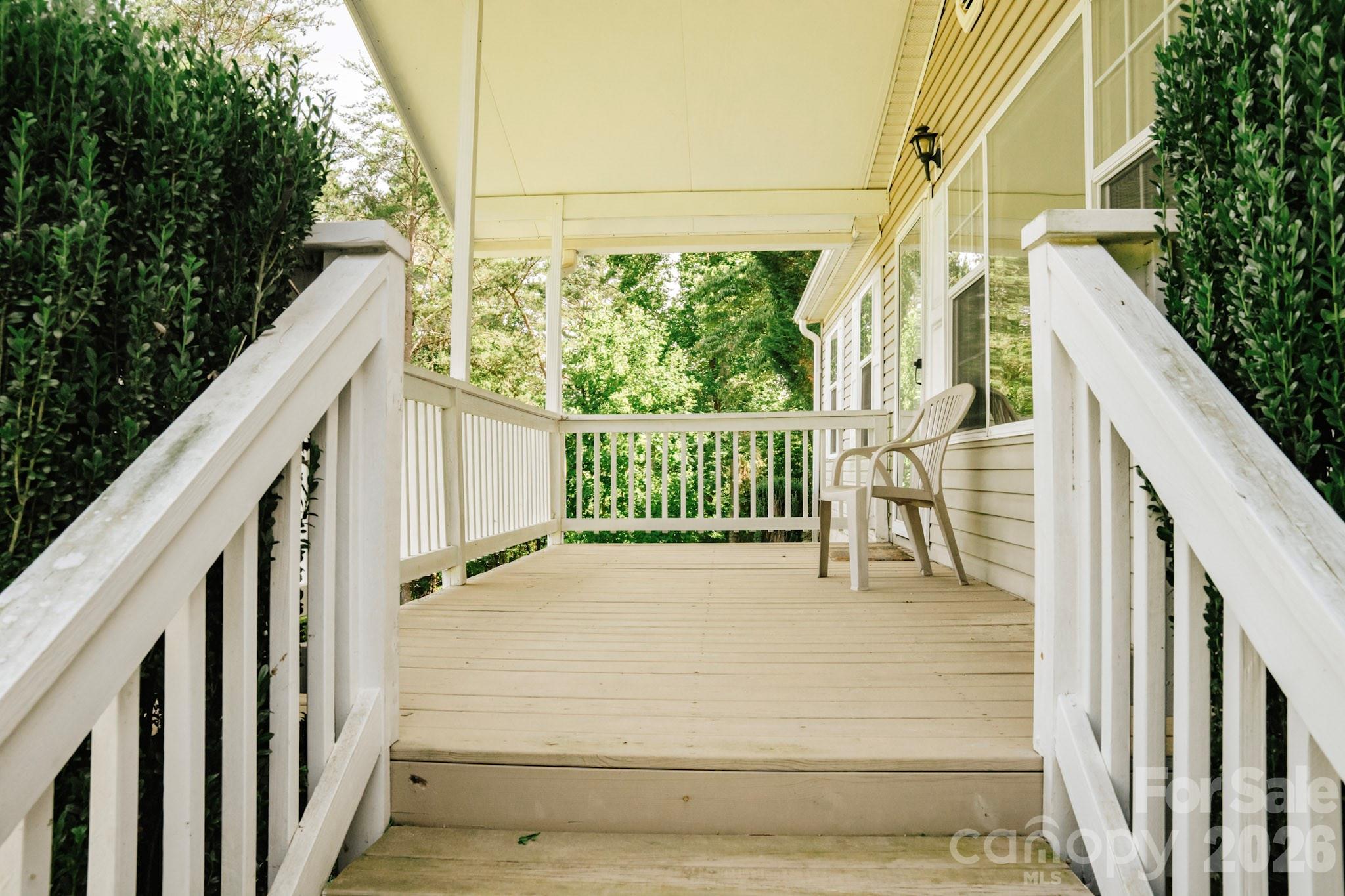 2391 Hickory Knoll Road — Franklin