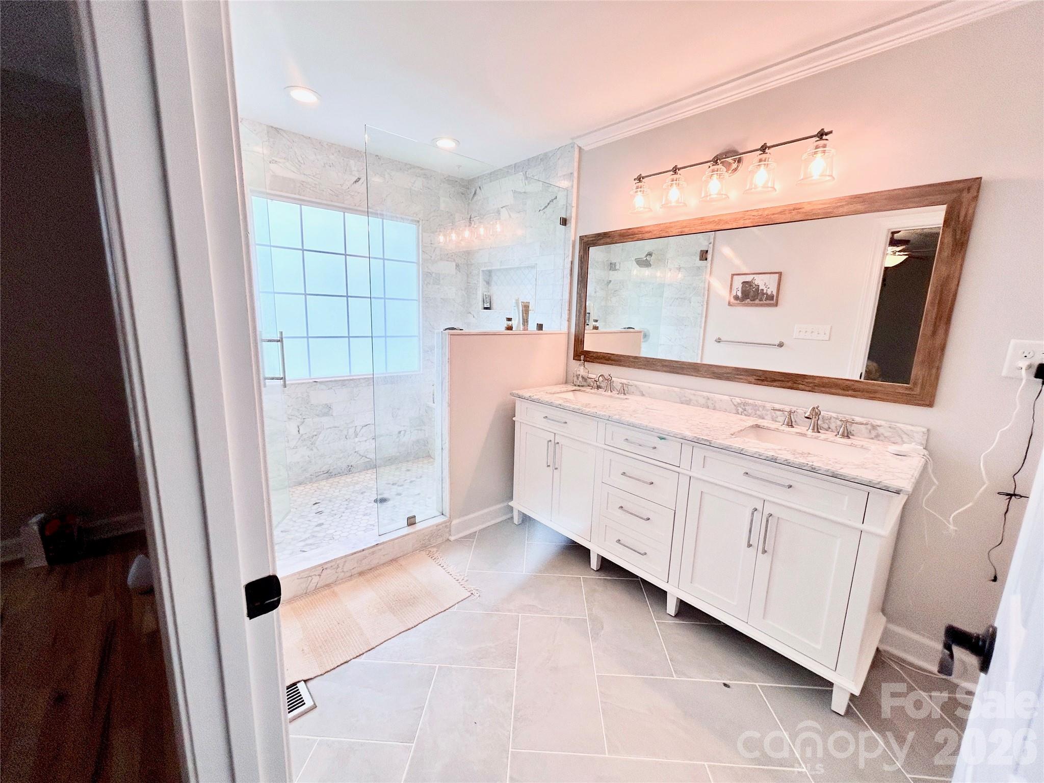 349 Murdock Road — Troutman